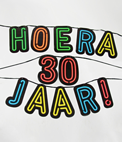 Neon slinger 30 jaar